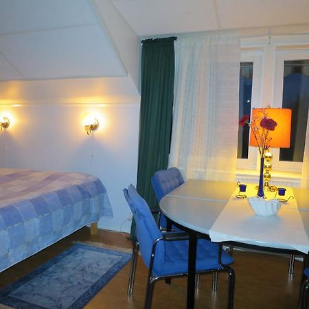 Hotel Dessans Café&Logi à Pello Chambre photo