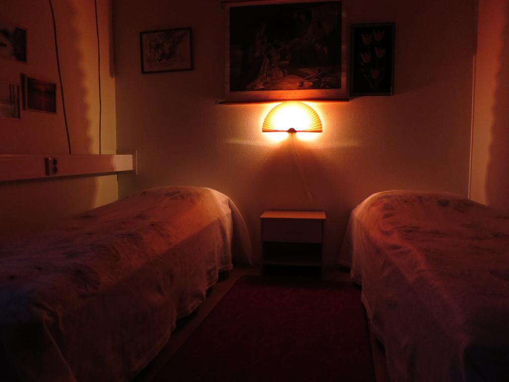 Hotel Dessans Café&Logi à Pello Chambre photo